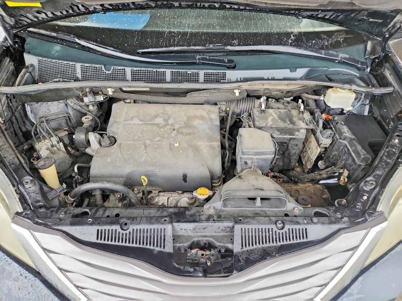 Toyota Sienna Xle 8-passenger