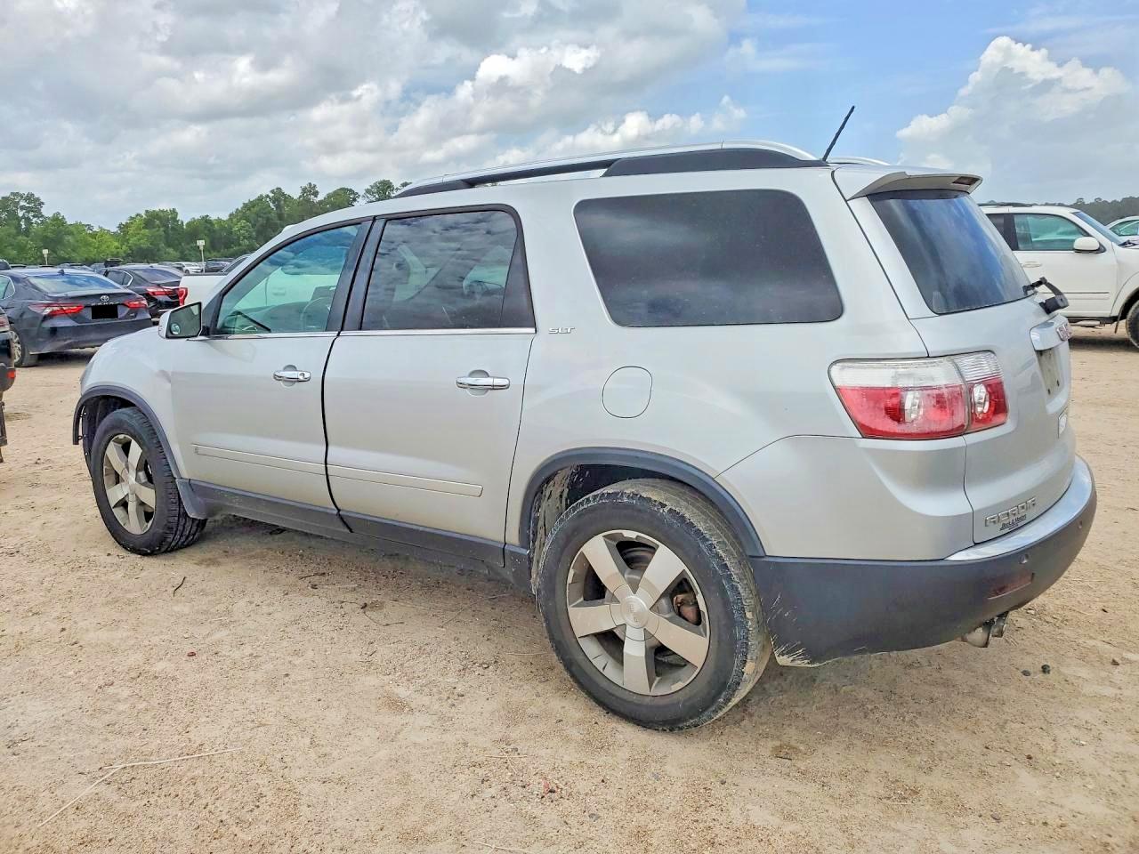 GMC Acadia Slt-2
