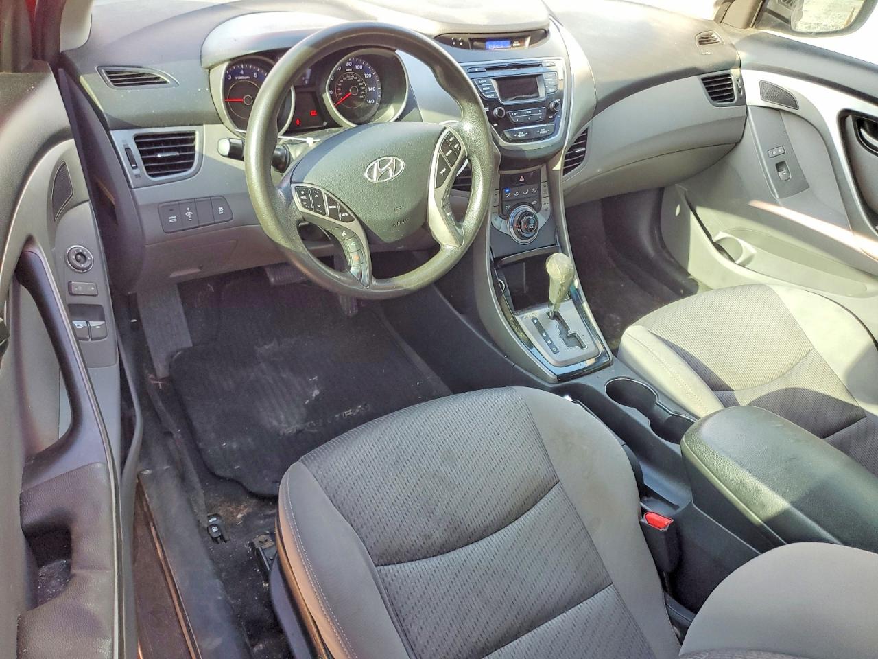 Hyundai ELANTRA Gs