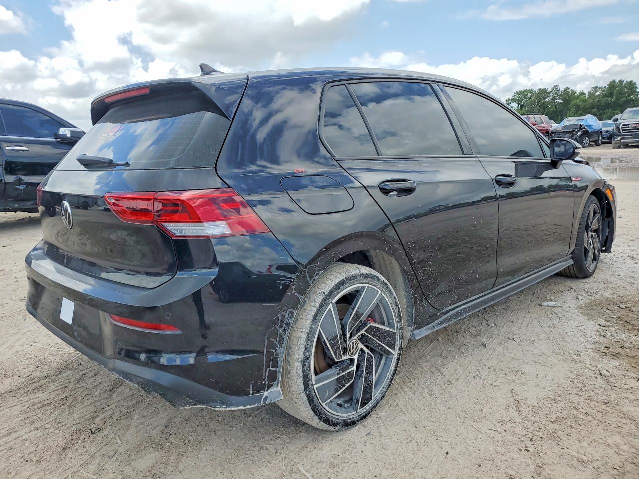 Volkswagen GTI S