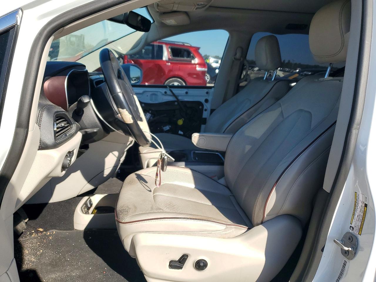 Chrysler Pacifica Limited