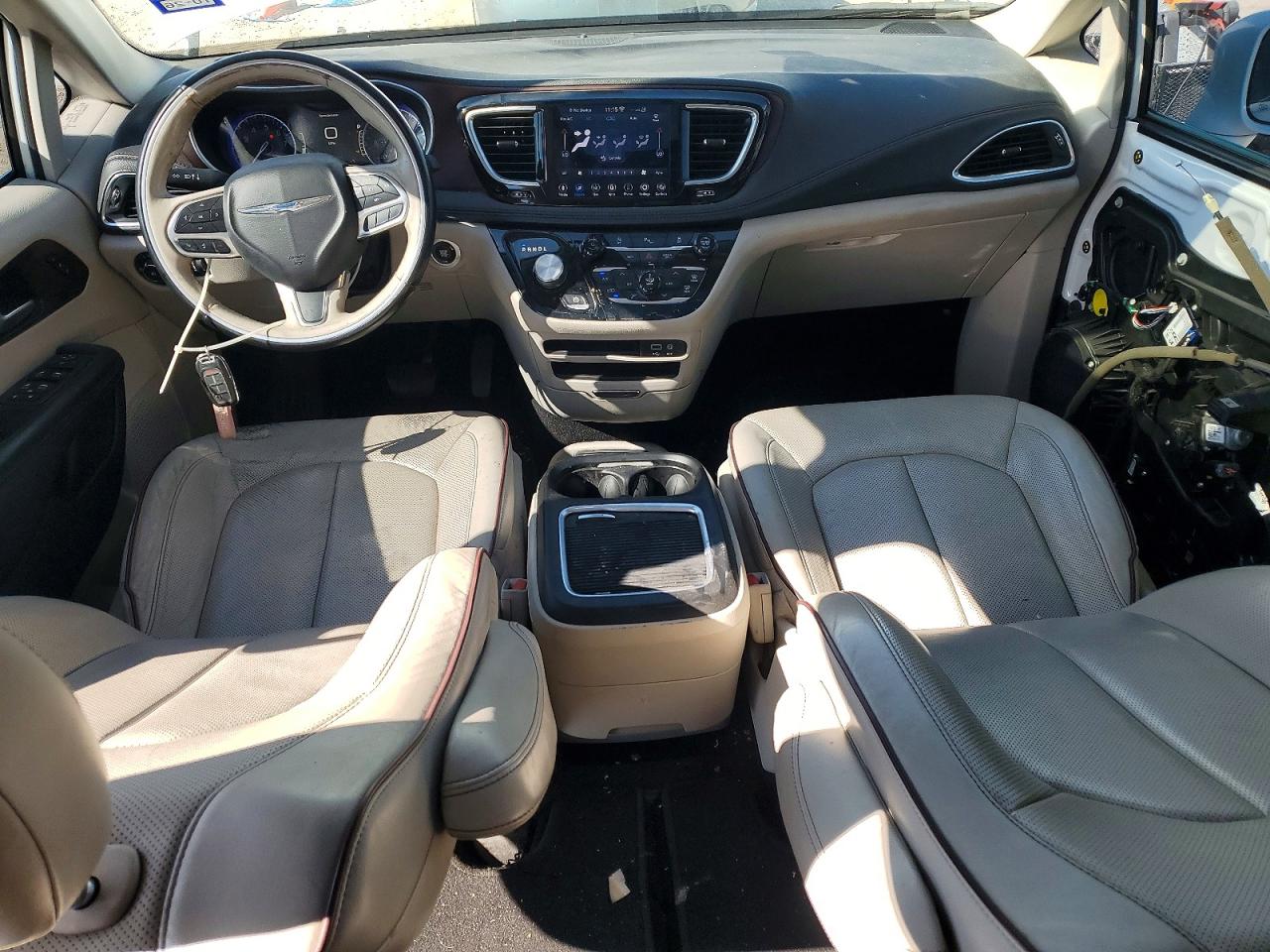 Chrysler Pacifica Limited