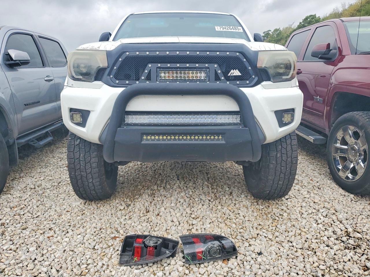 Toyota Tacoma V6