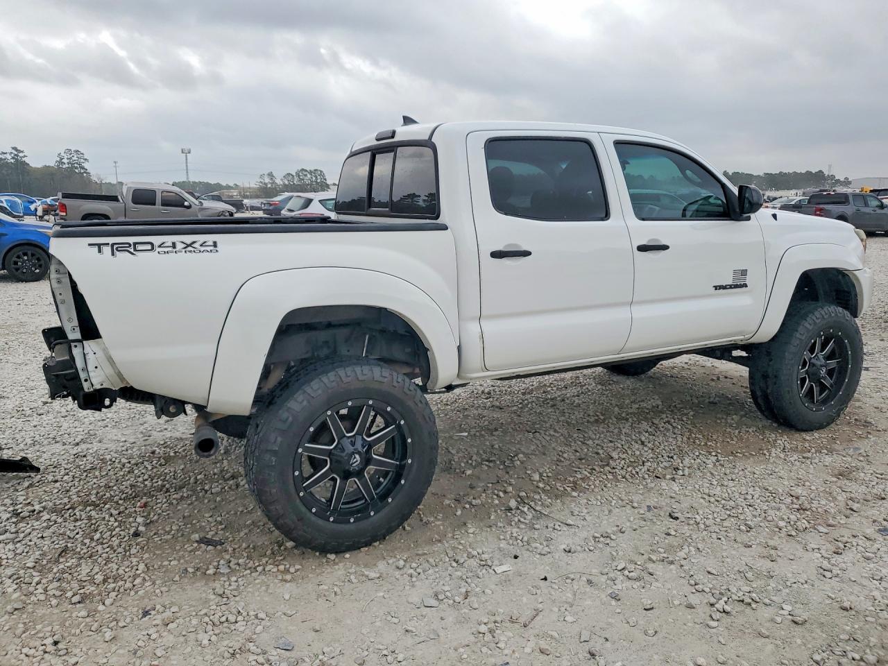 Toyota Tacoma V6
