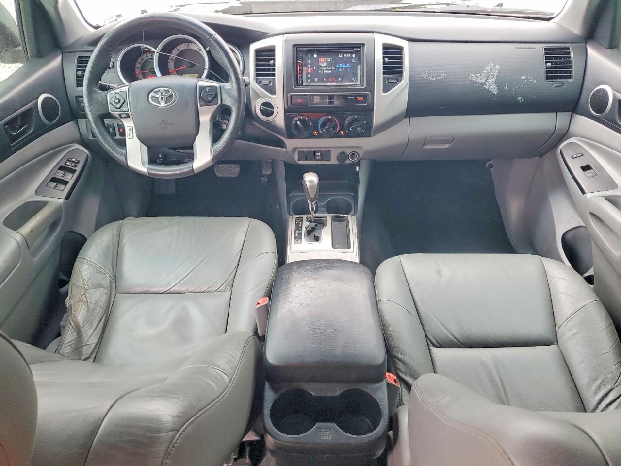 Toyota Tacoma V6