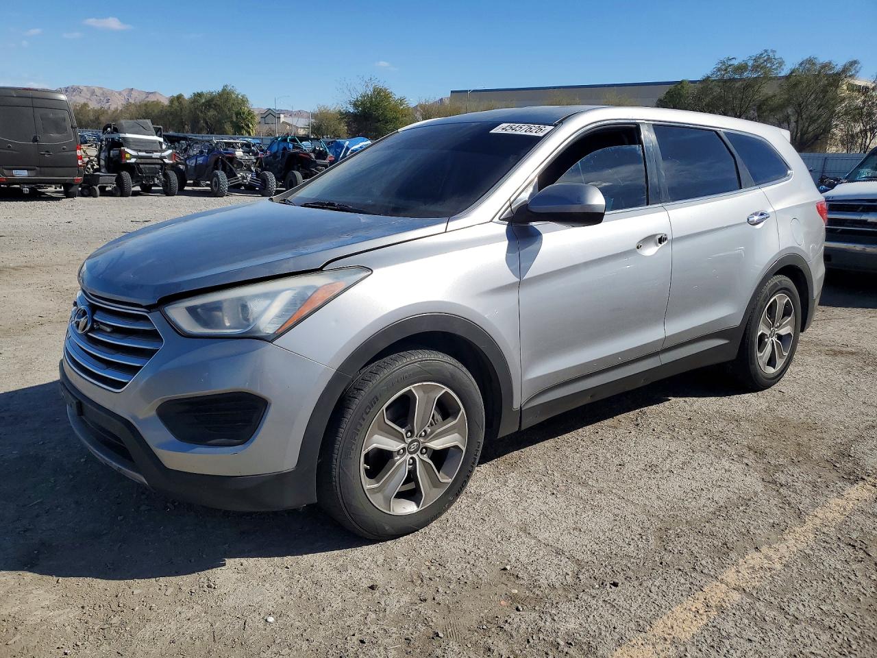 Salvage Hyundai SANTA FE Image