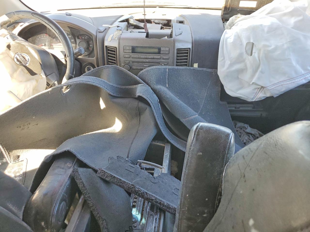 Nissan Armada Se