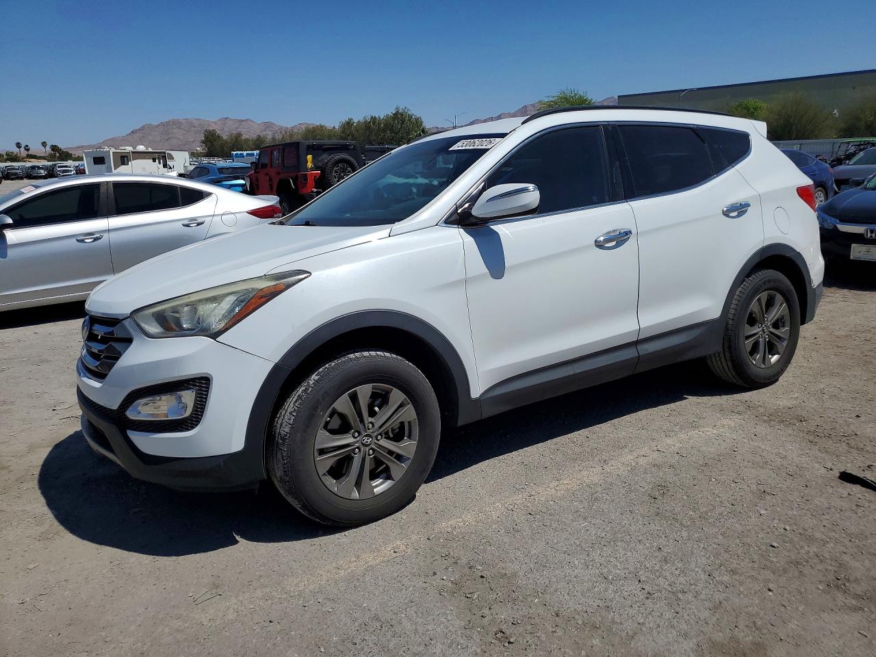 Salvage Hyundai SANTA FE Image