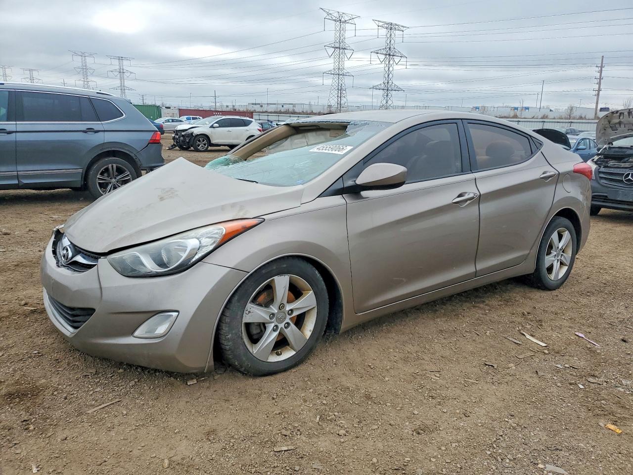 Salvage Hyundai ELANTRA Image