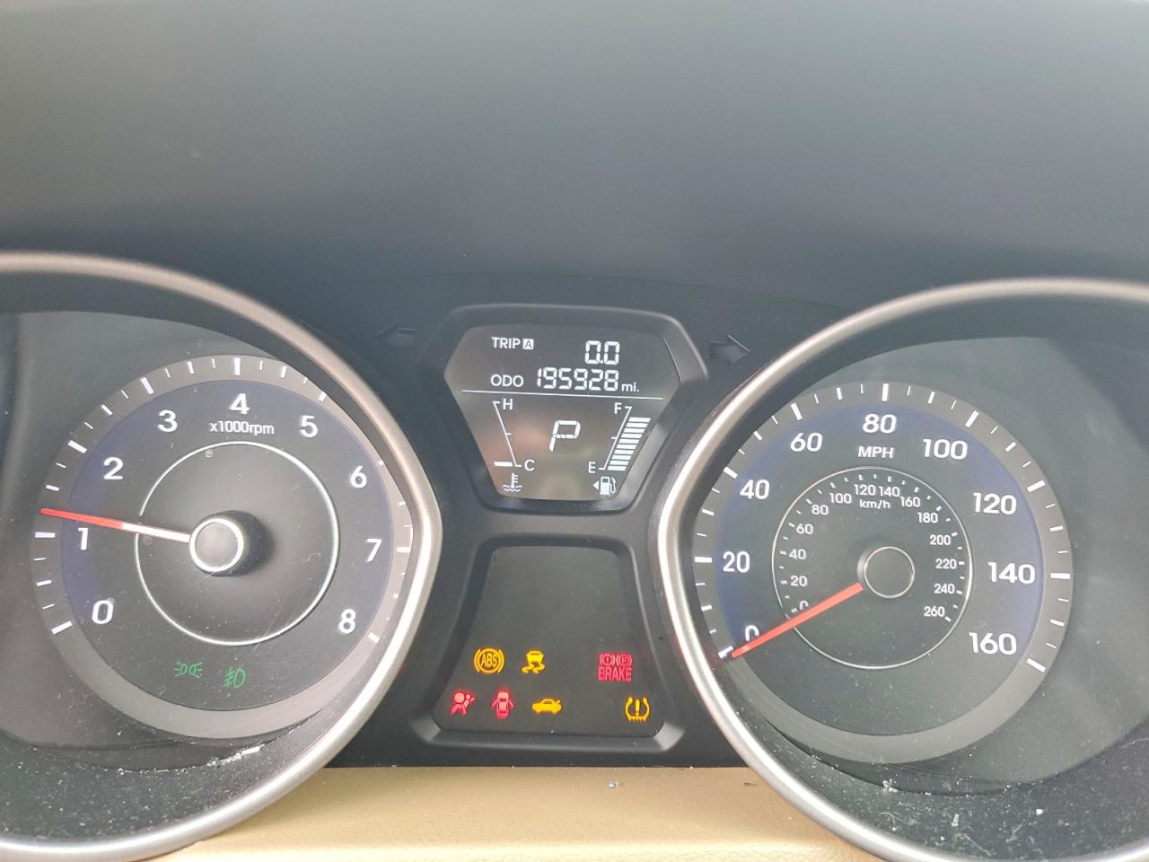 Hyundai ELANTRA Gls