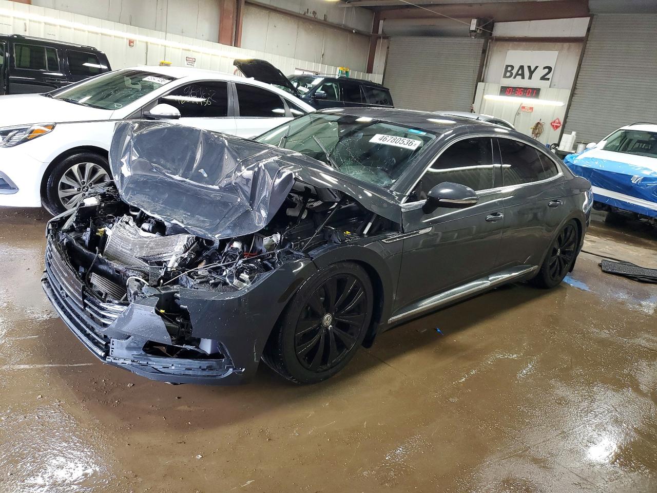 Salvage Volkswagen Arteon Image