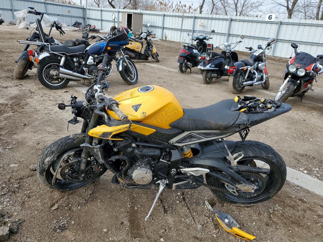 Triumph Street 765 Rs