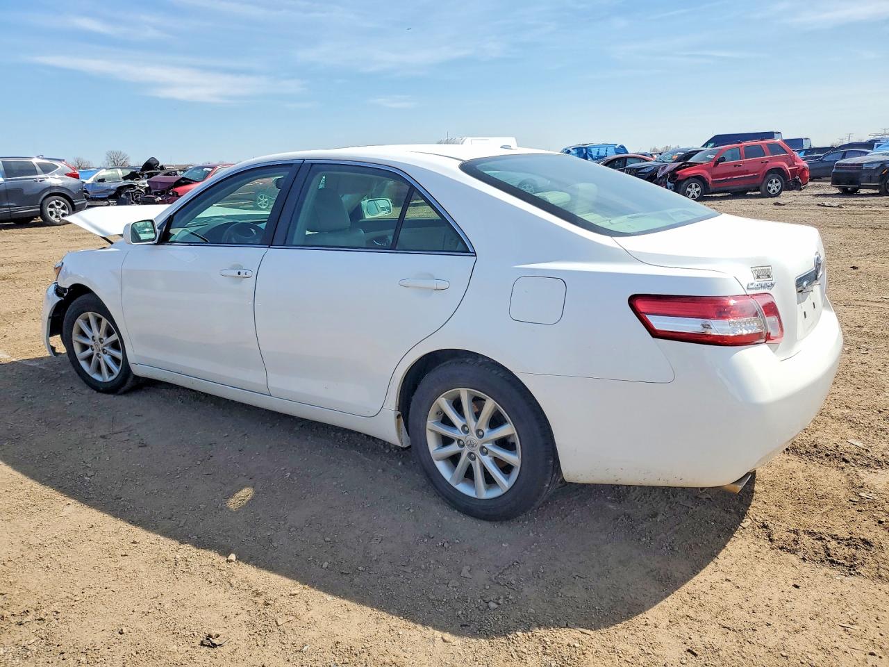 Toyota Camry Xle V6
