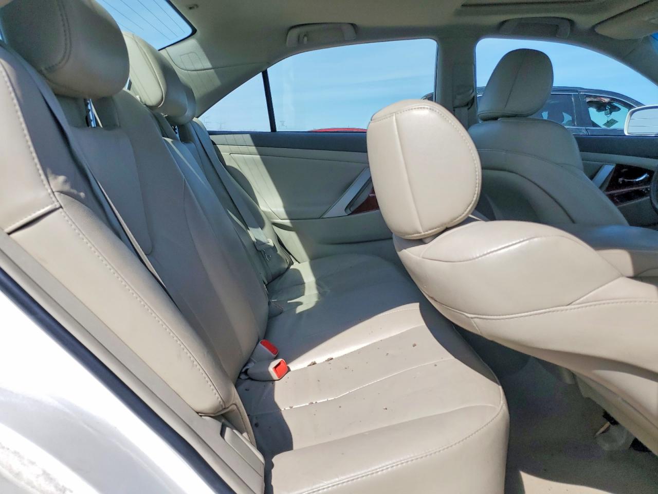 Toyota Camry Xle V6