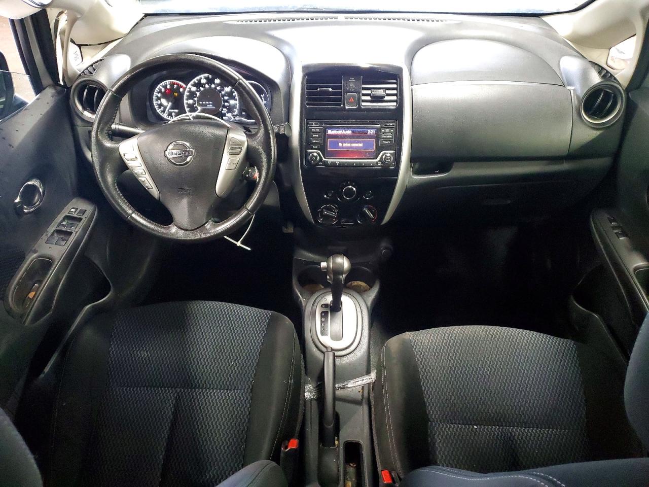 Nissan Versa Sv