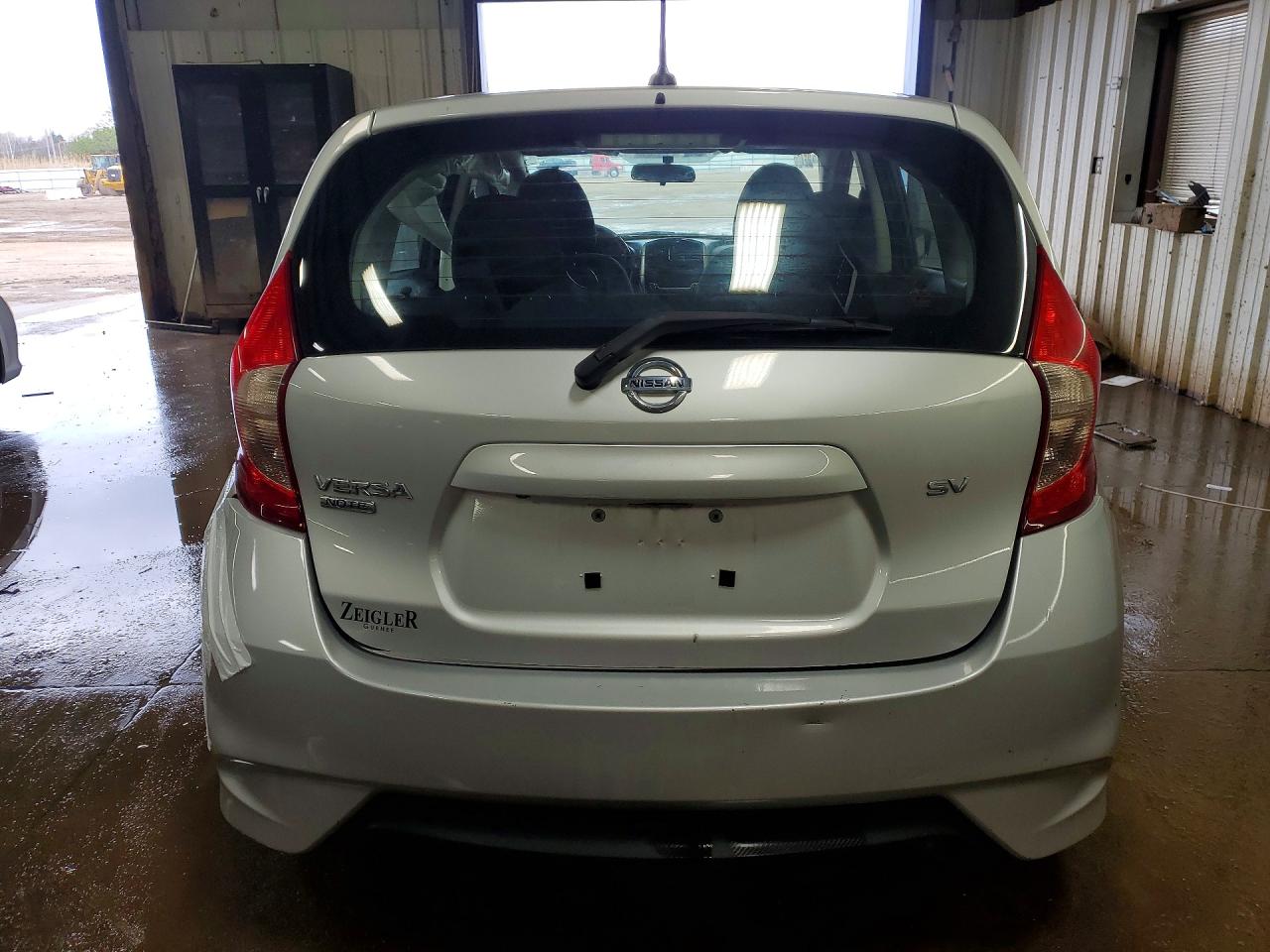 Nissan Versa Sv