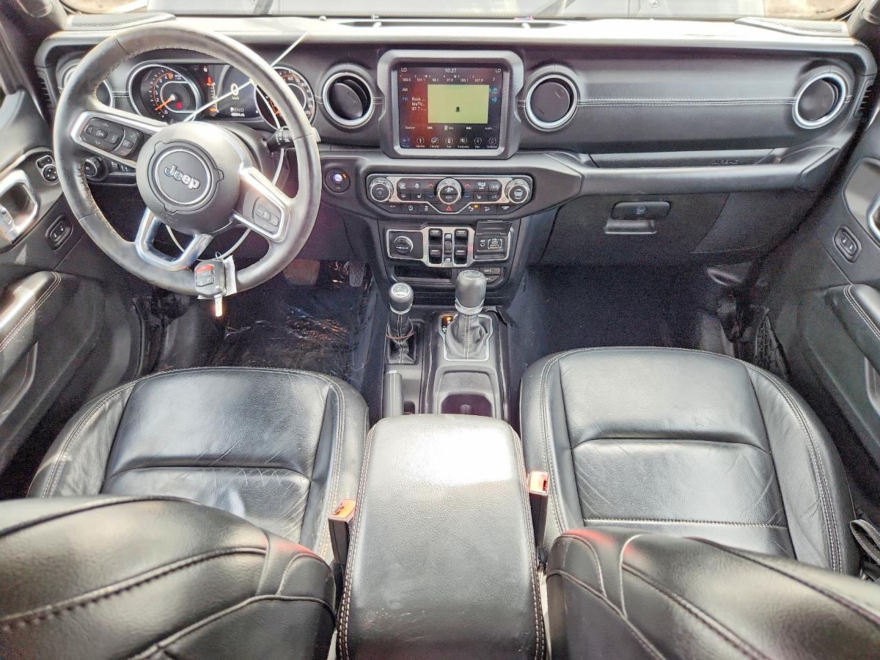 Jeep Wrangler Sahara