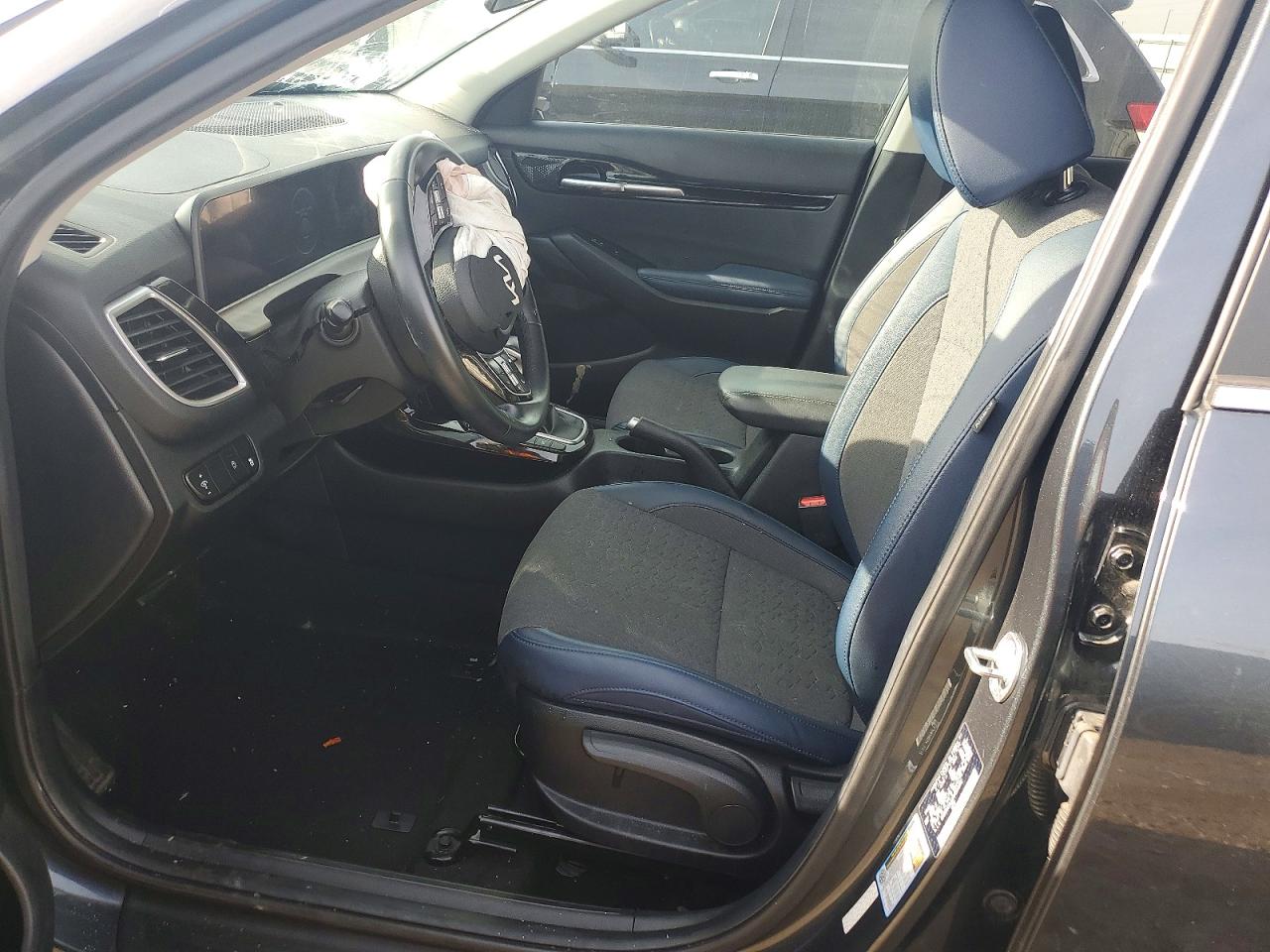 Kia Seltos S
