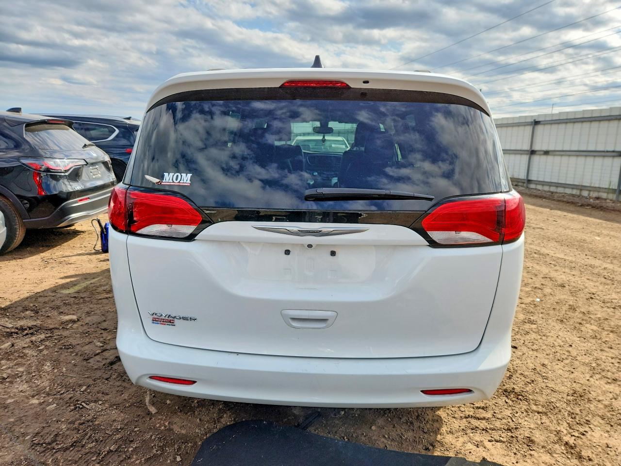 Chrysler Minivan Lxi