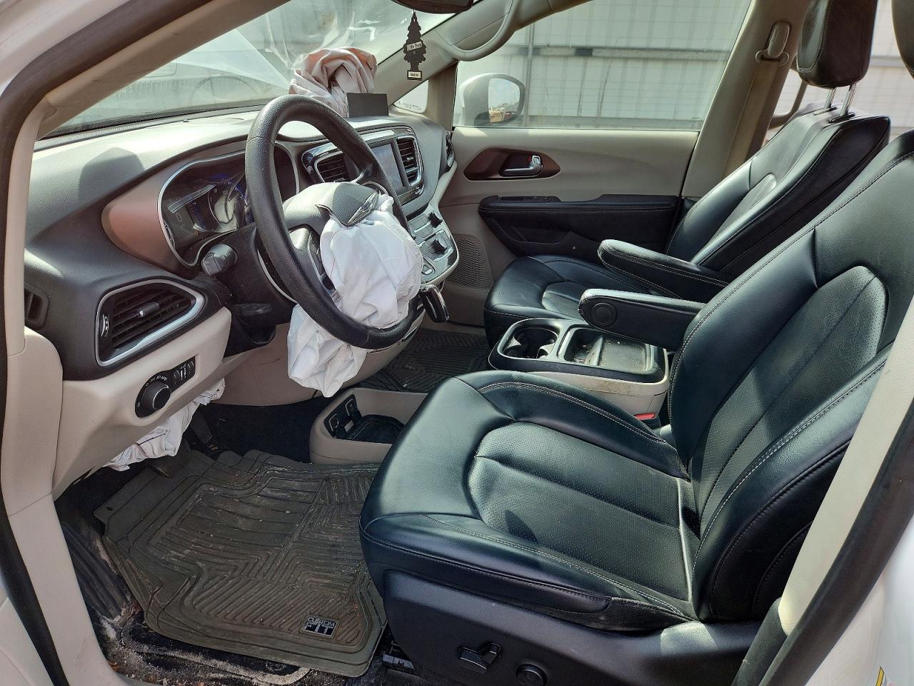 Chrysler Minivan Lxi