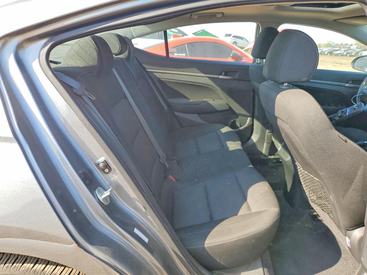 Hyundai ELANTRA Value Edition