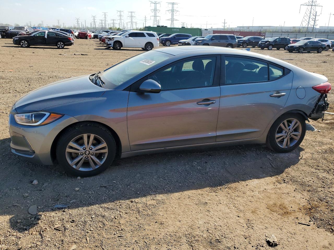 Salvage Hyundai ELANTRA Image
