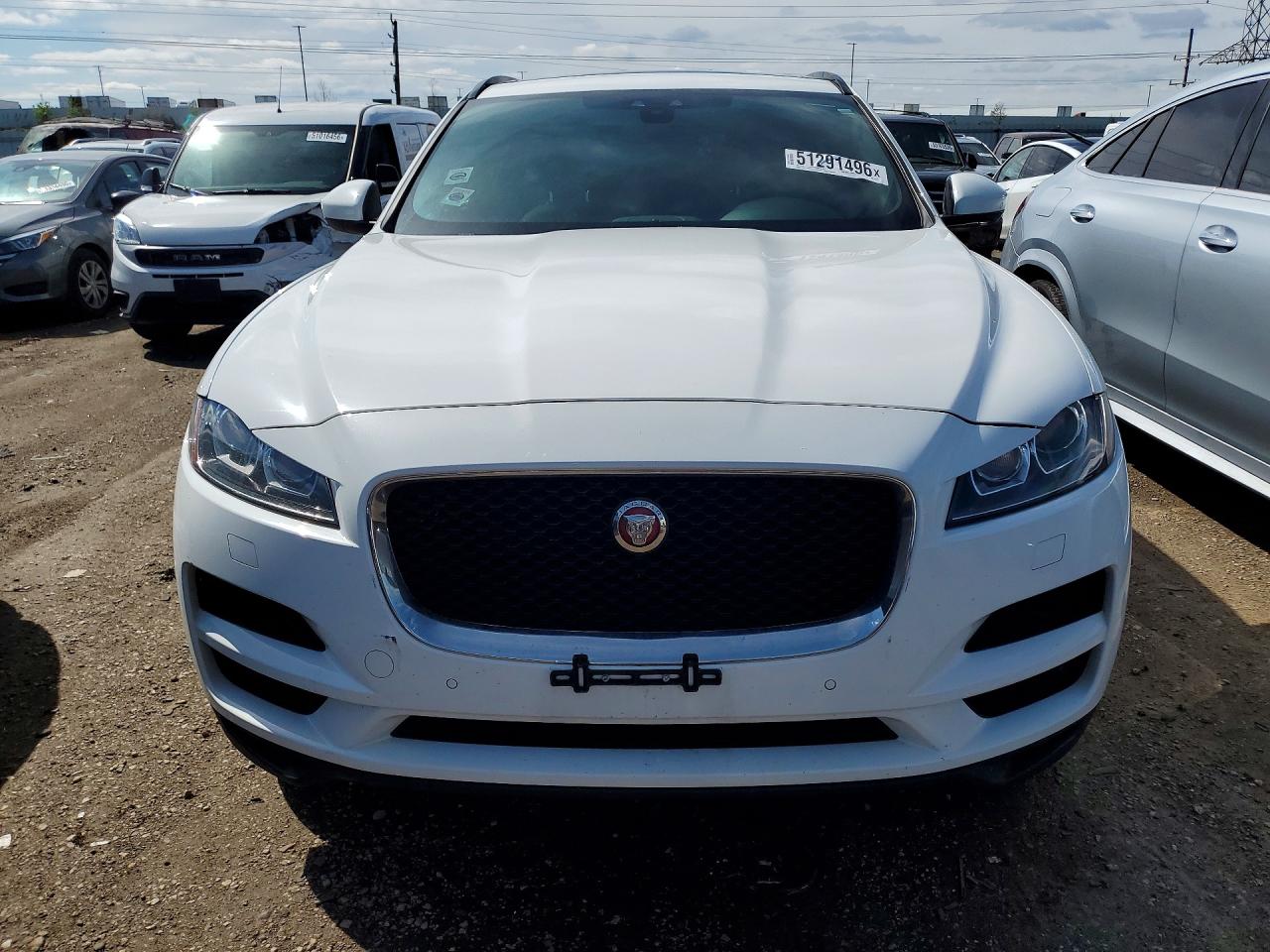 Jaguar F-PACE Premium