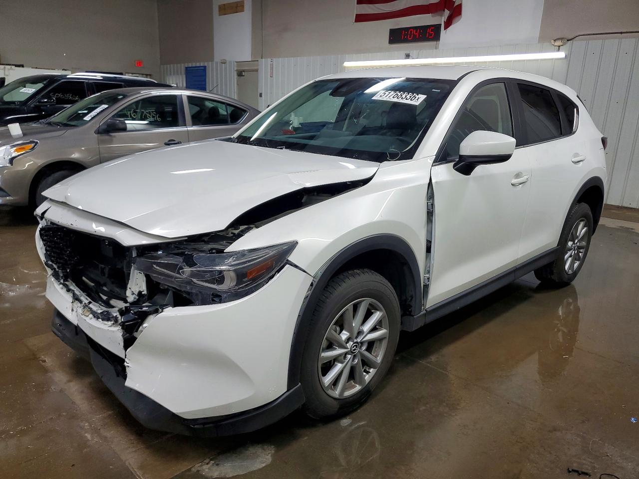 Salvage Mazda Cx Image