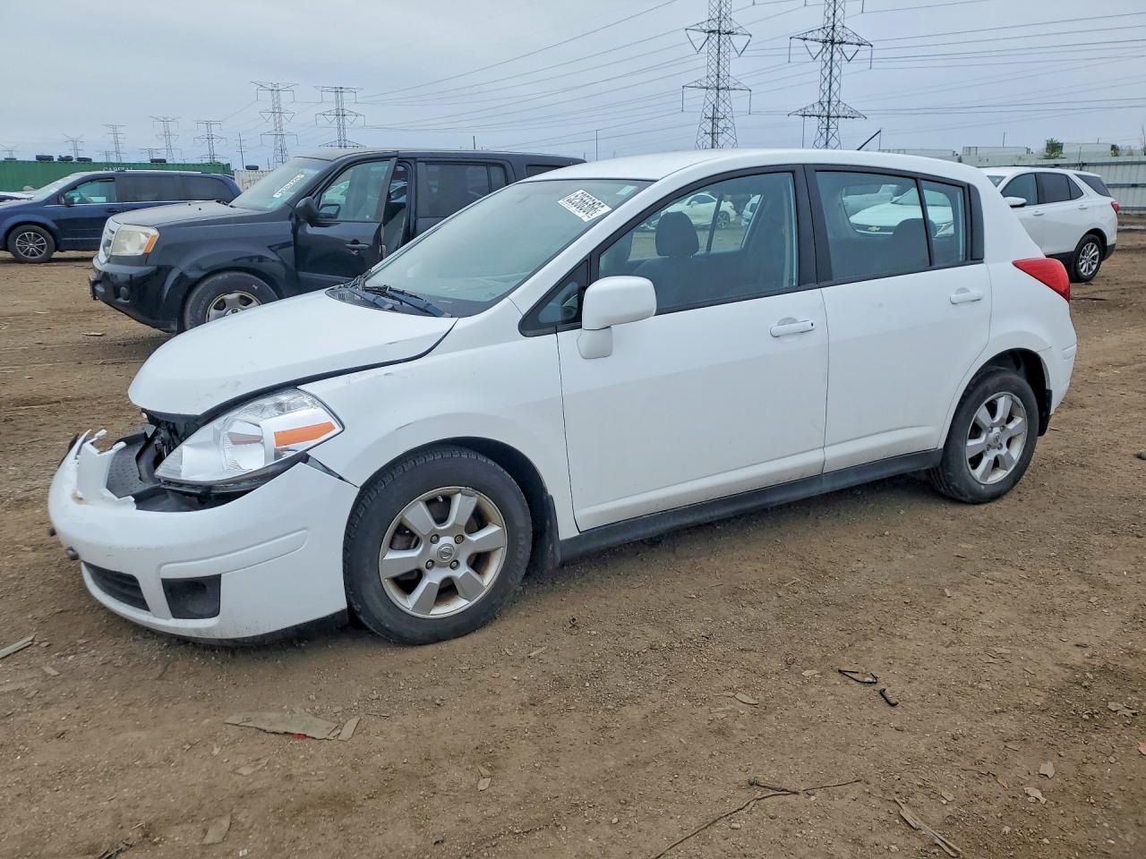 Salvage Nissan Versa Image