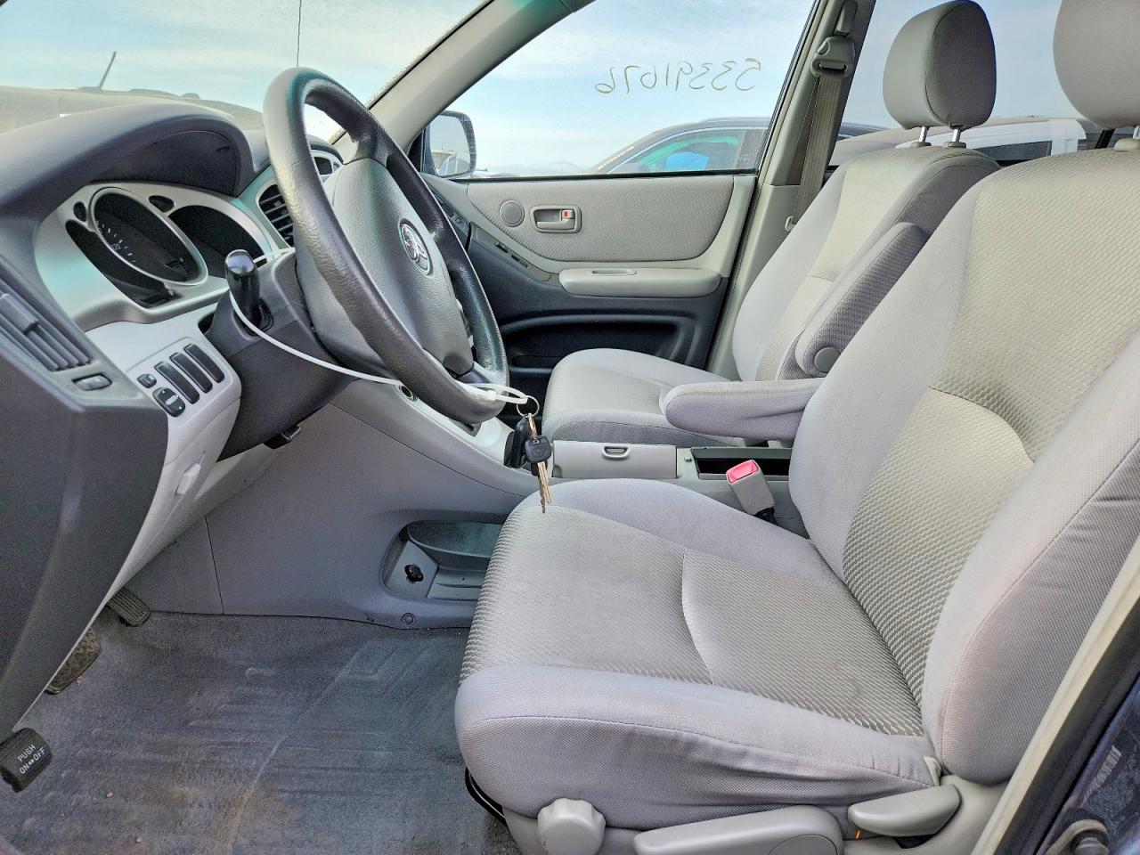 Toyota Highlander Base