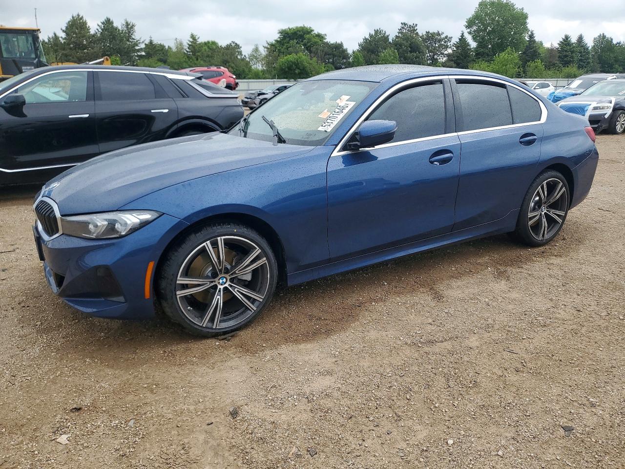 Salvage BMW 3 Series Image