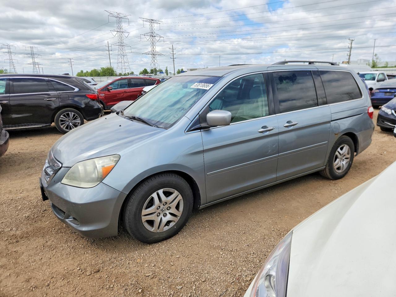 Salvage Honda Odyssey Image