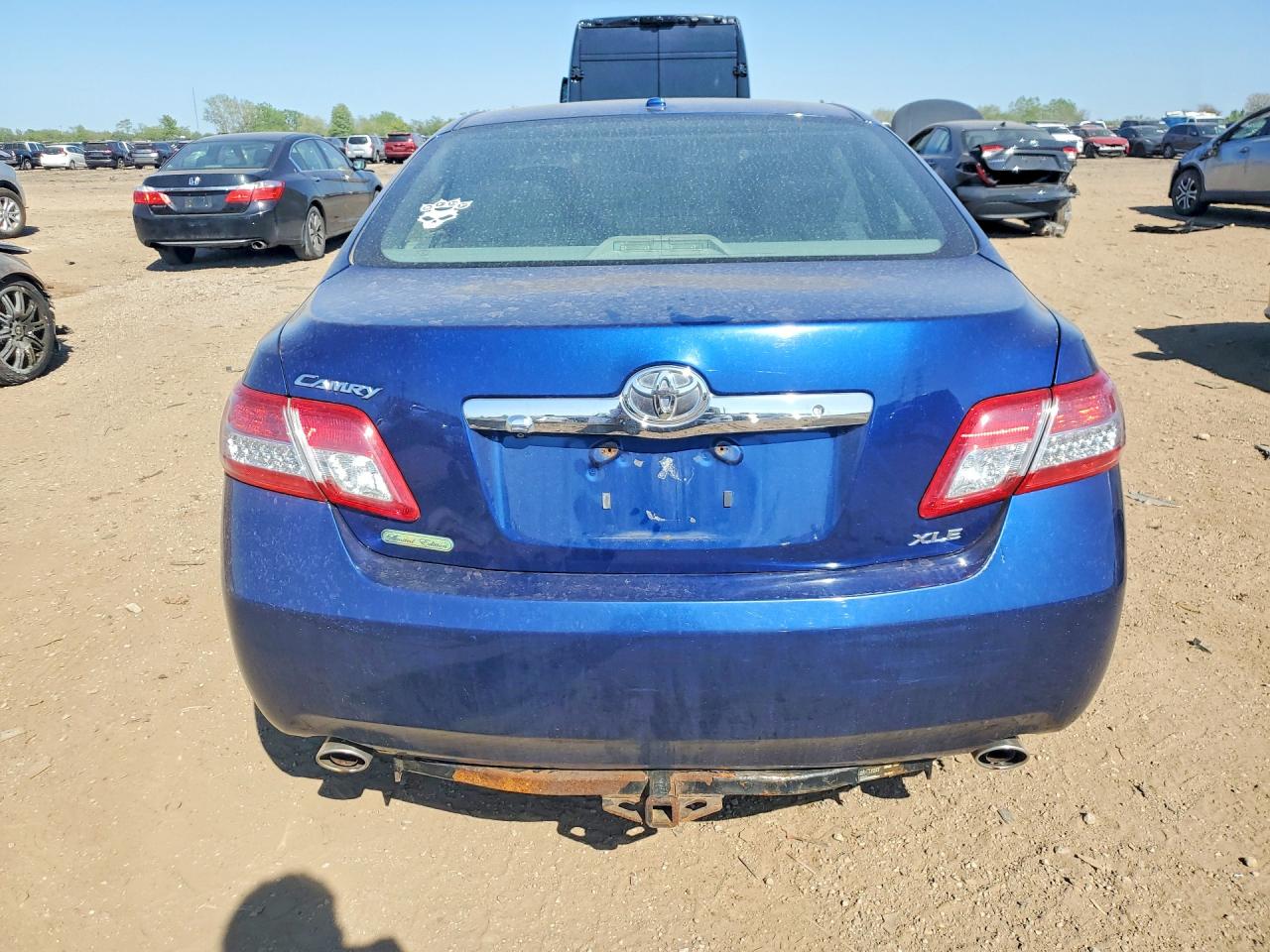 Toyota Camry Xle V6