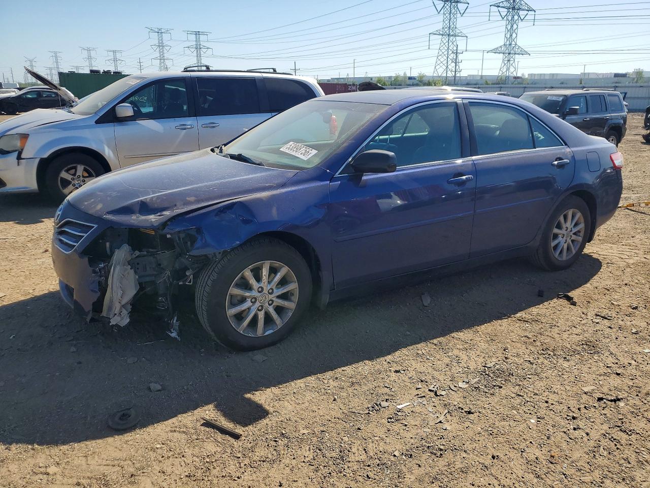 Salvage Toyota Camry Image