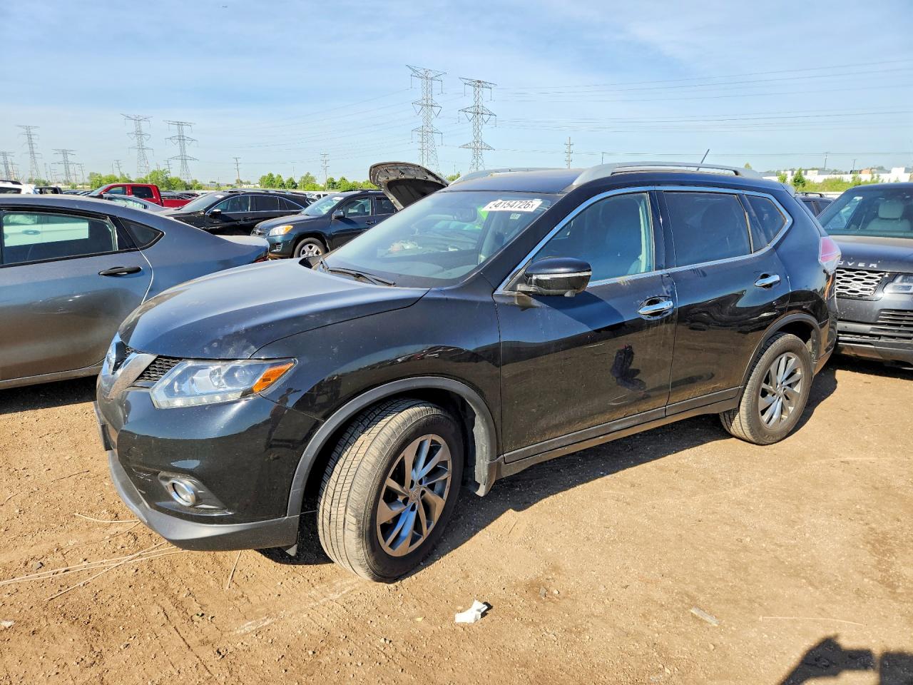 Salvage Nissan Rogue Image
