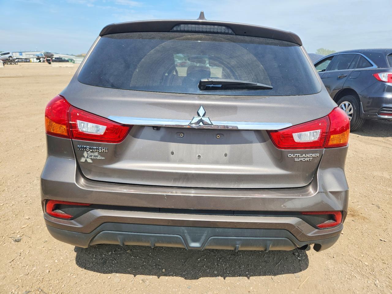 Mitsubishi Outlander Es