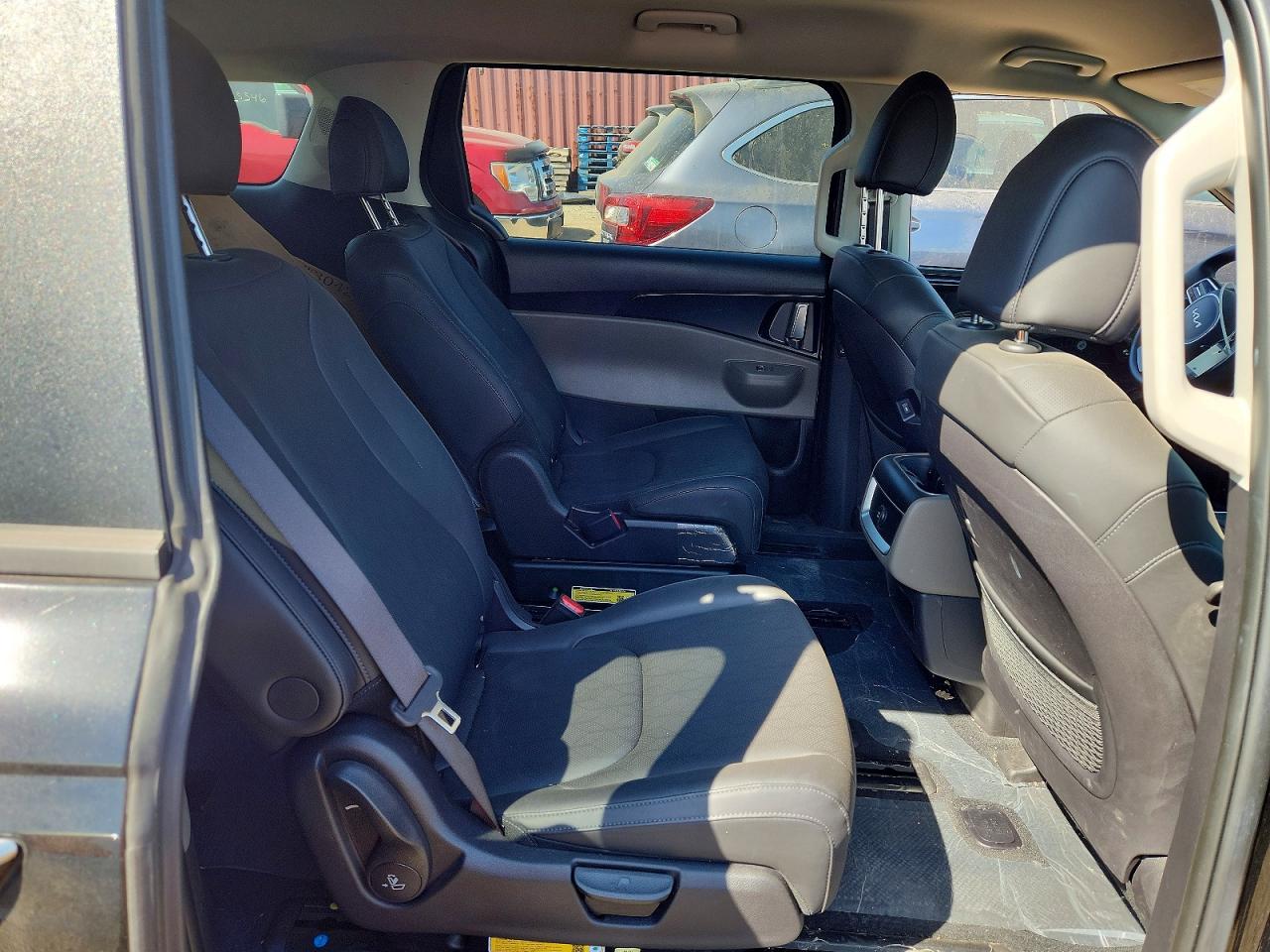 Kia Carnival Lxs