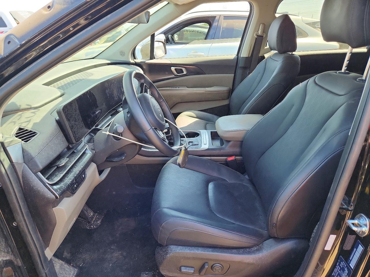 Kia Carnival Lxs