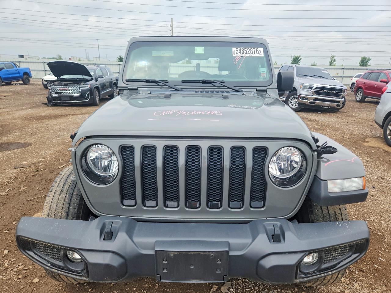Jeep Wrangler Sahara