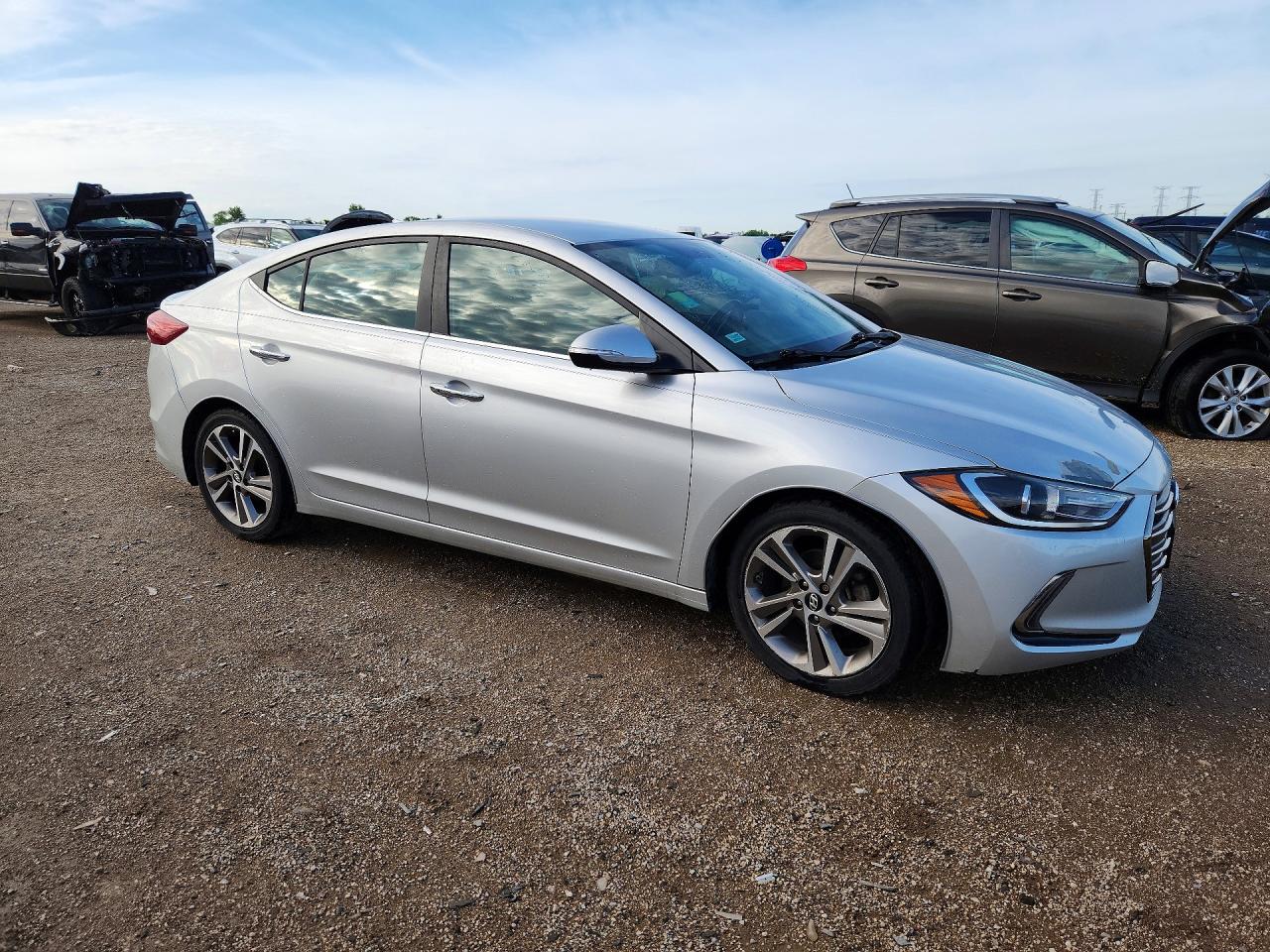 Hyundai ELANTRA Limited