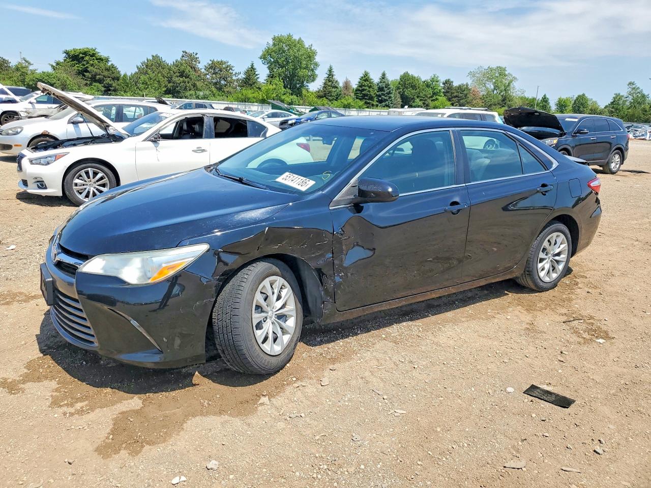 Salvage Toyota Camry Image