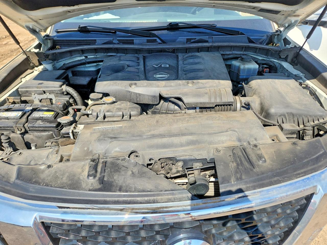 Nissan Armada Sv