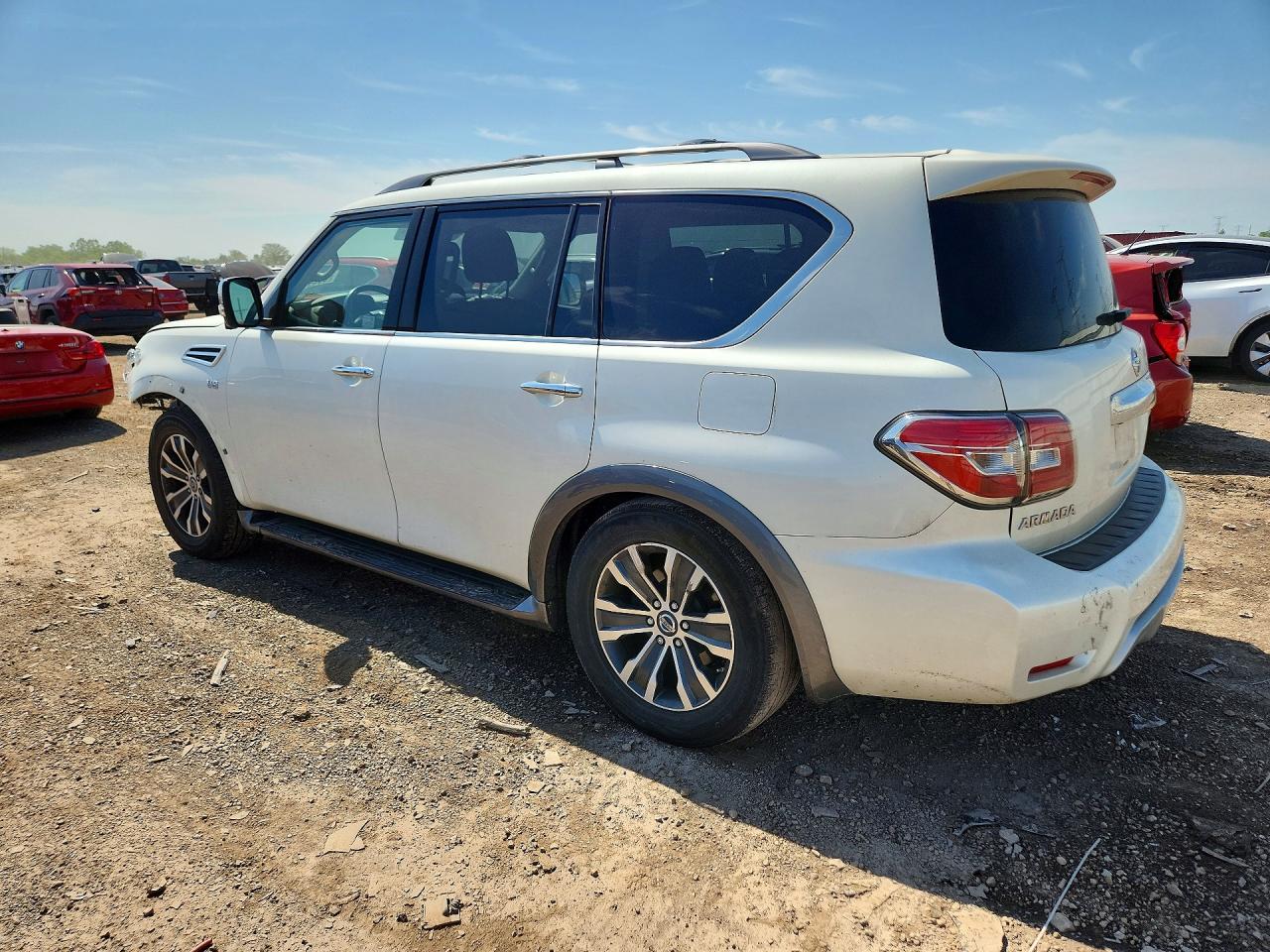 Nissan Armada Sv