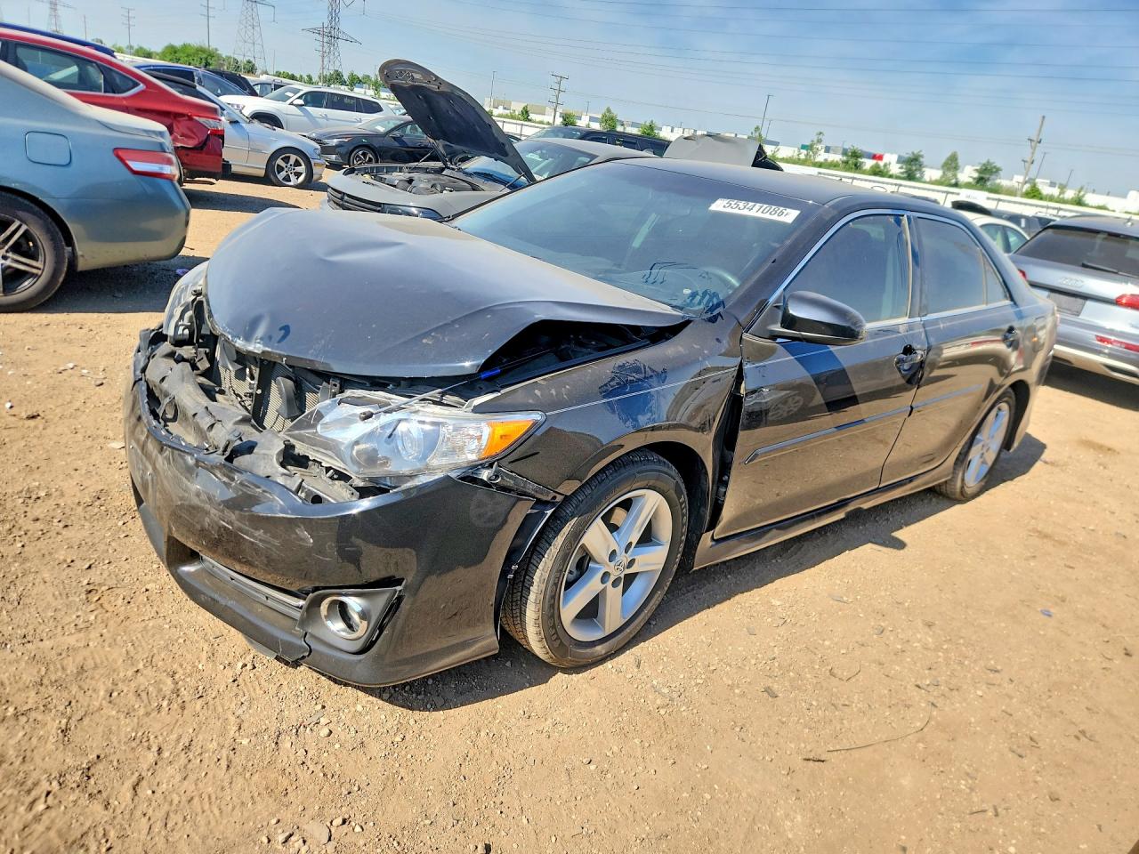 Salvage Toyota Camry Image