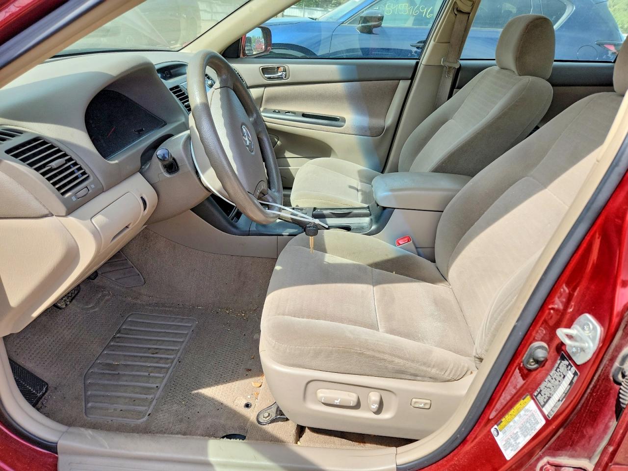 Toyota Camry Le