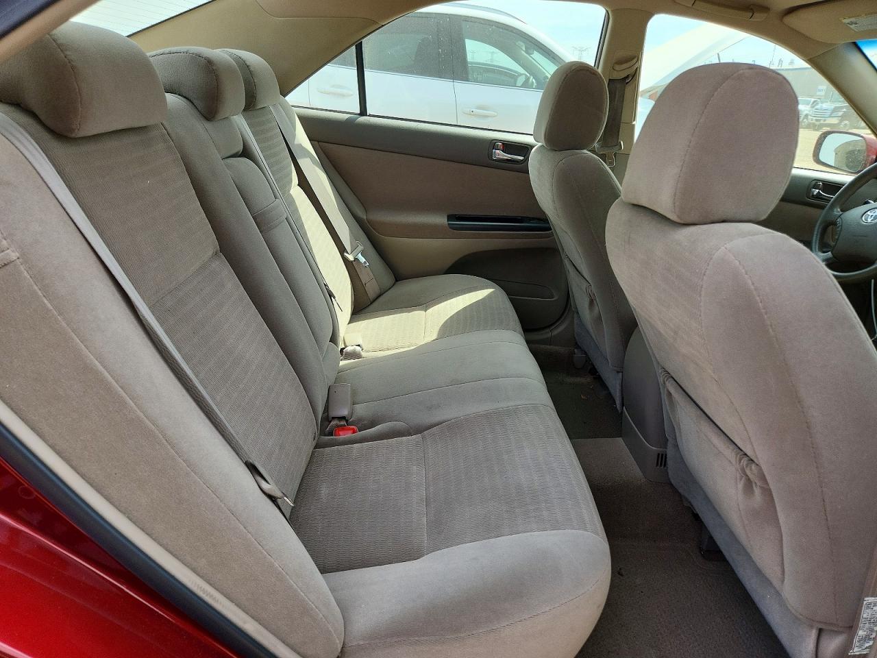 Toyota Camry Le
