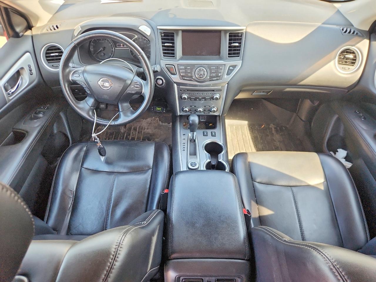 Nissan Pathfinder Sl