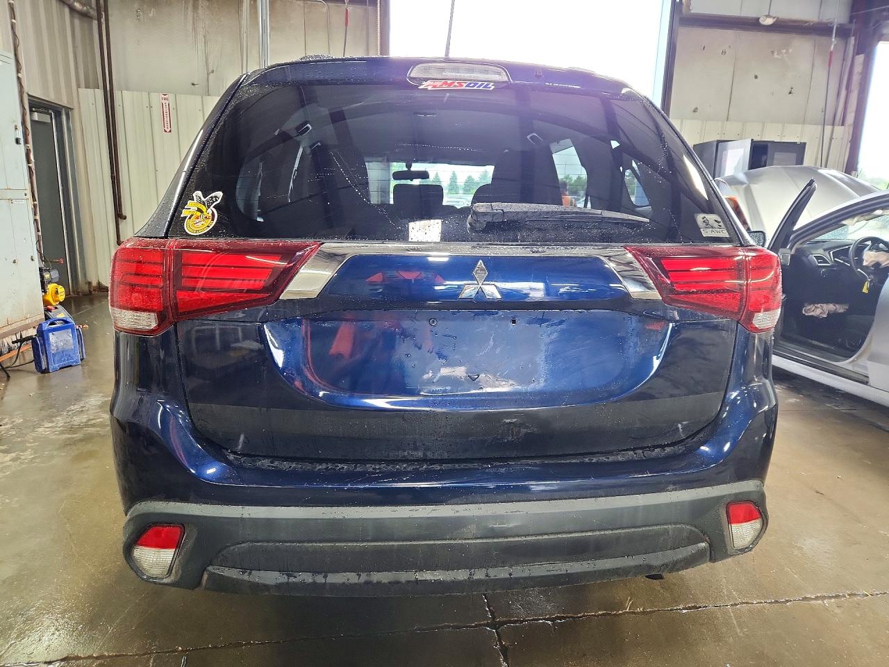 Mitsubishi Outlander Se