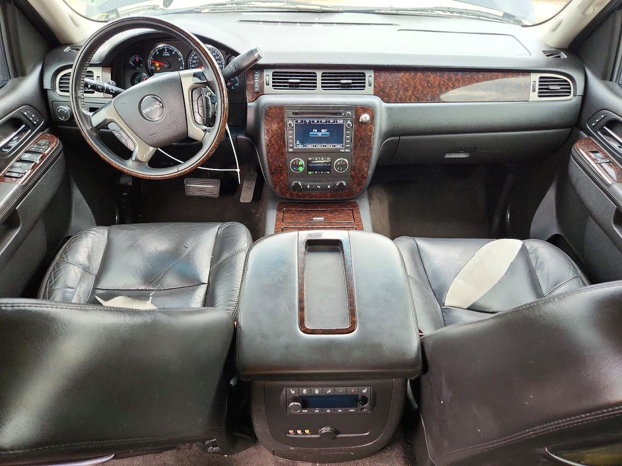 GMC Yukon Denali