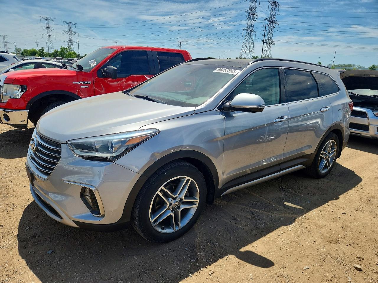 Salvage Hyundai SANTA FE Image